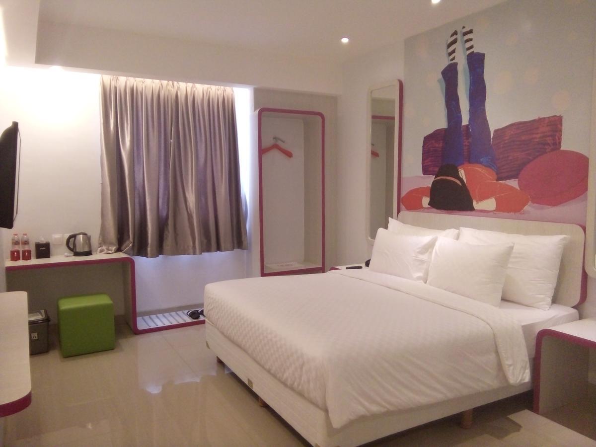 Uniq Hotel Yogyakarta Exterior foto