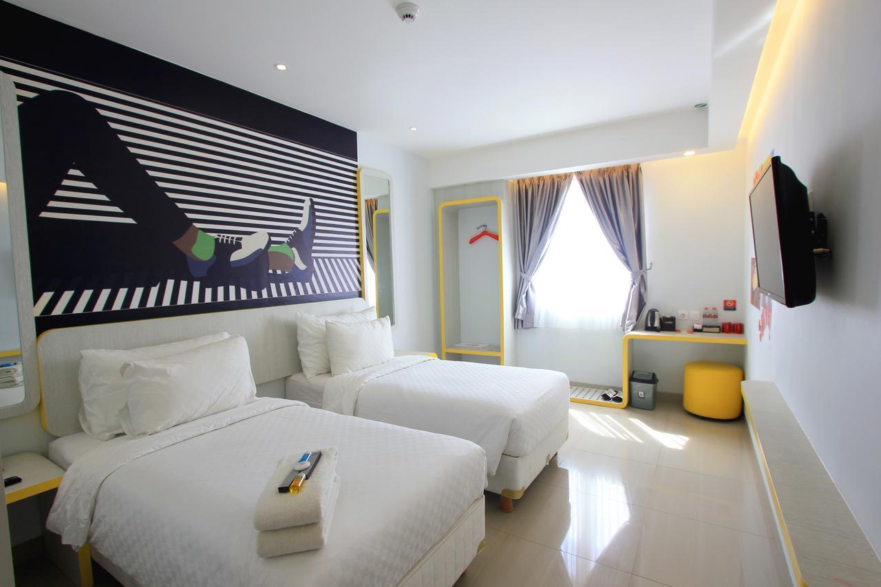Uniq Hotel Yogyakarta Exterior foto